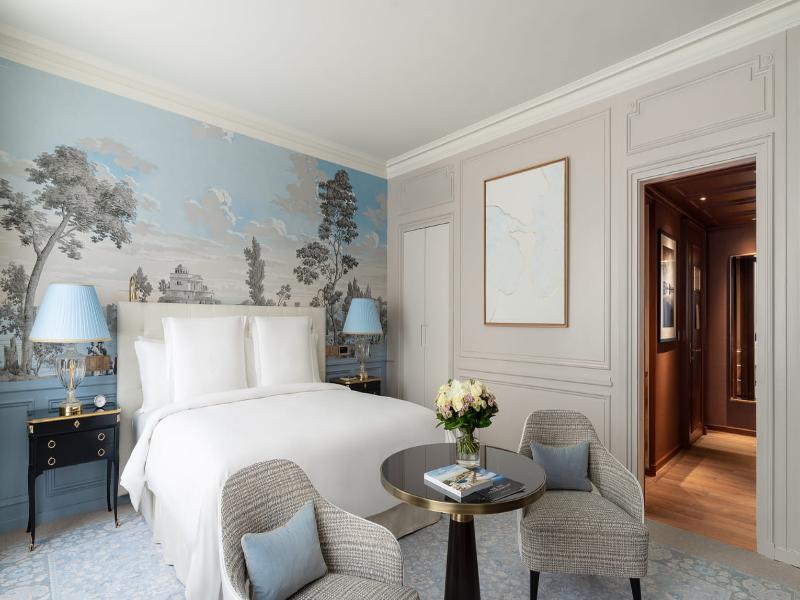 Four Seasons Hotel des Bergues Geneva image