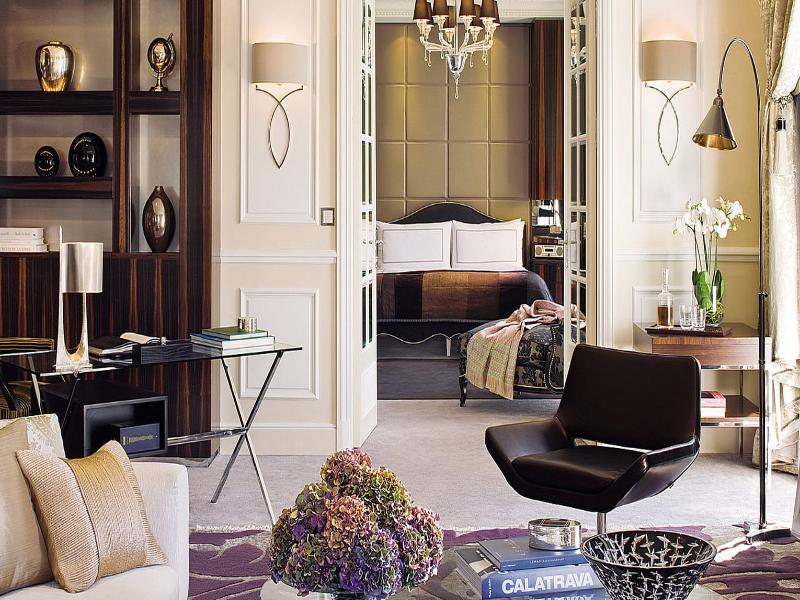 Four Seasons Hotel des Bergues Geneva image