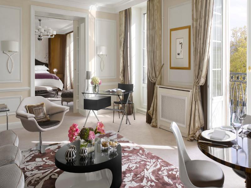 Four Seasons Hotel des Bergues Geneva image