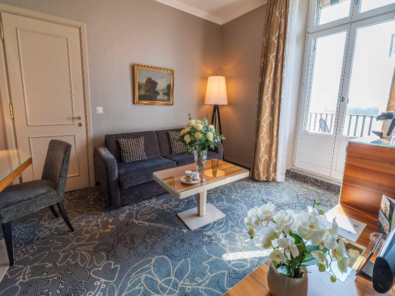 Hotel Schweizerhof Luzern image