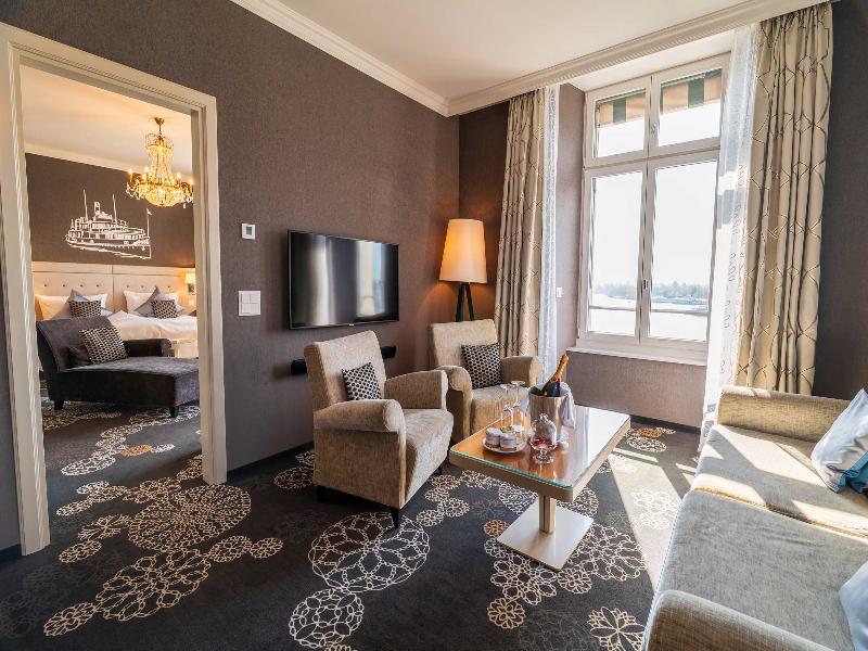 Hotel Schweizerhof Luzern image
