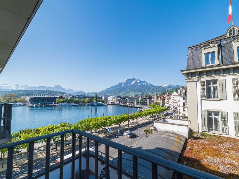 Hotel Schweizerhof Luzern image