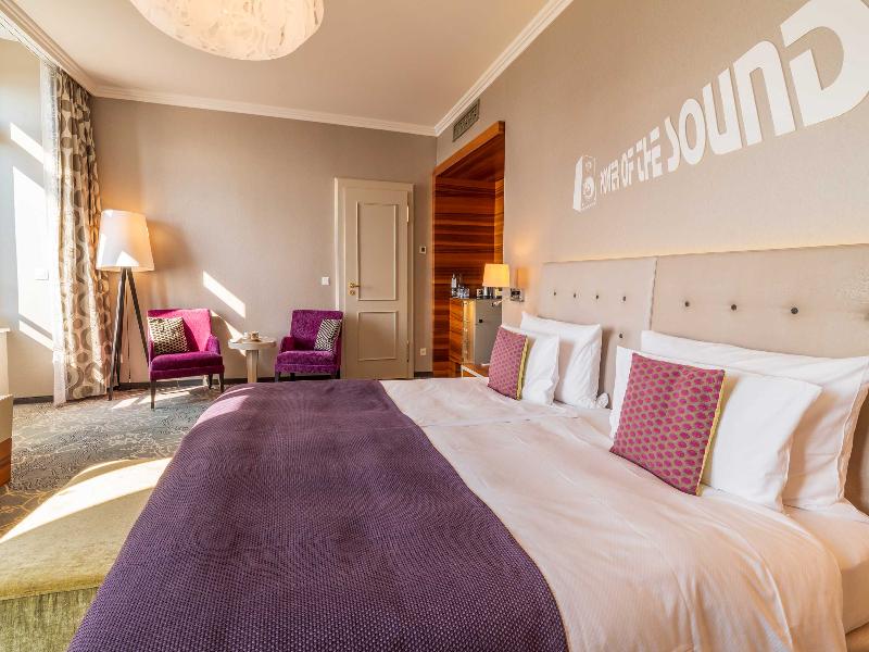 Hotel Schweizerhof Luzern image
