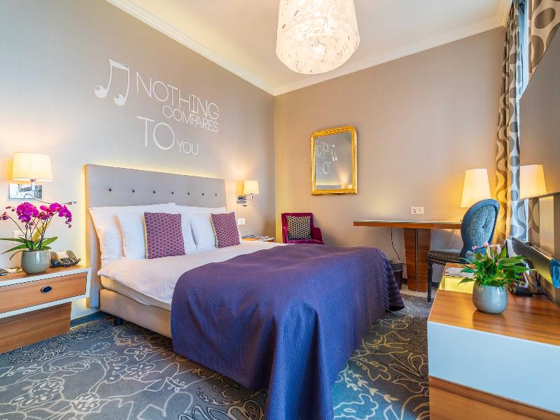 Hotel Schweizerhof Luzern image