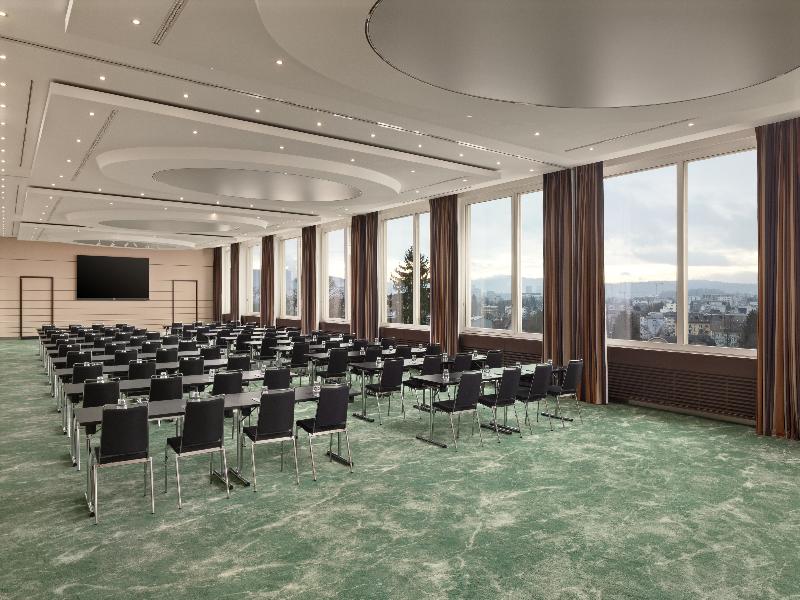 Hilton Zurich Airport image