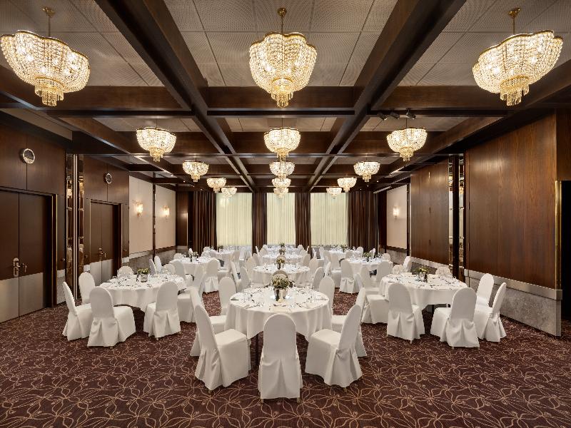 Hilton Zurich Airport image