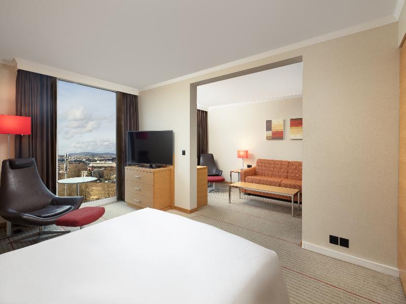 Hilton Zurich Airport image