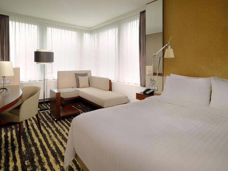 Marriott Hotel Zurich image