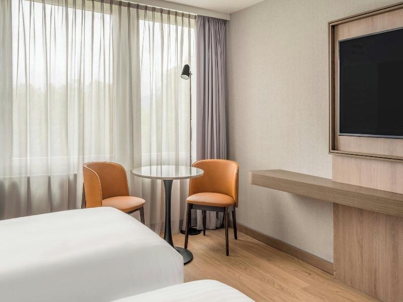 Marriott Hotel Zurich image