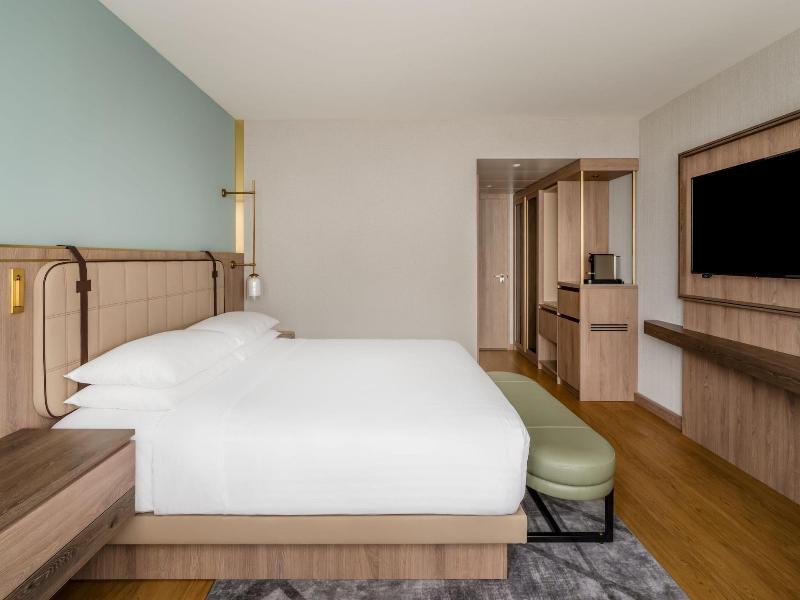 Marriott Hotel Zurich image