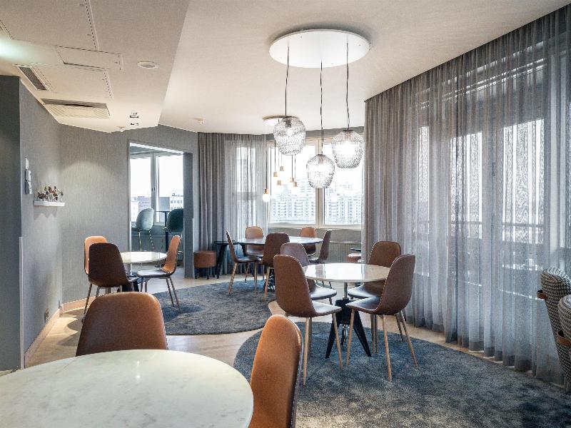Hilton Helsinki Strand image