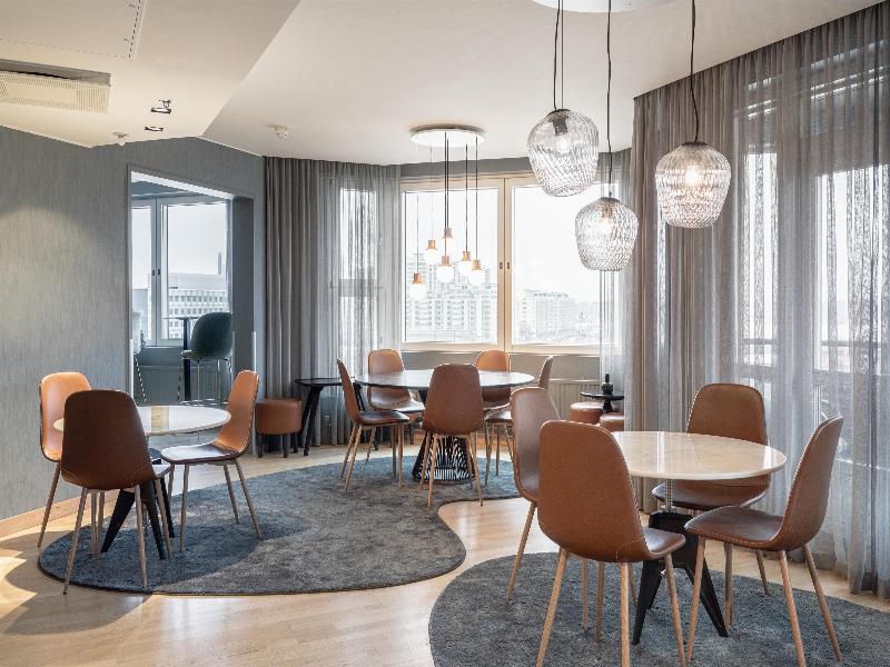 Hilton Helsinki Strand image