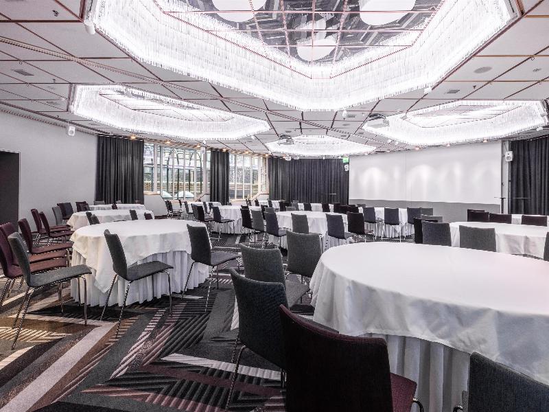 Hilton Helsinki Strand image