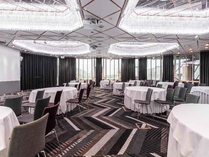 Hilton Helsinki Strand image