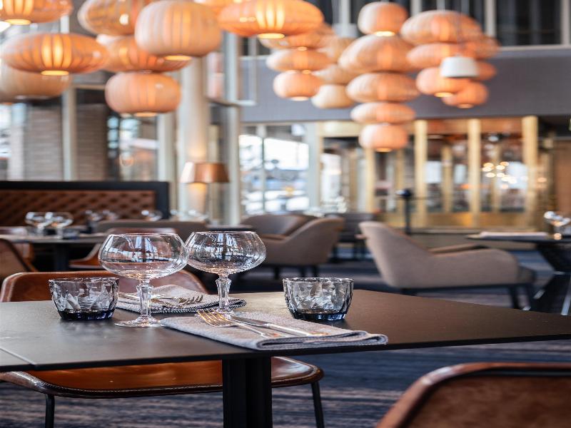 Hilton Helsinki Strand image