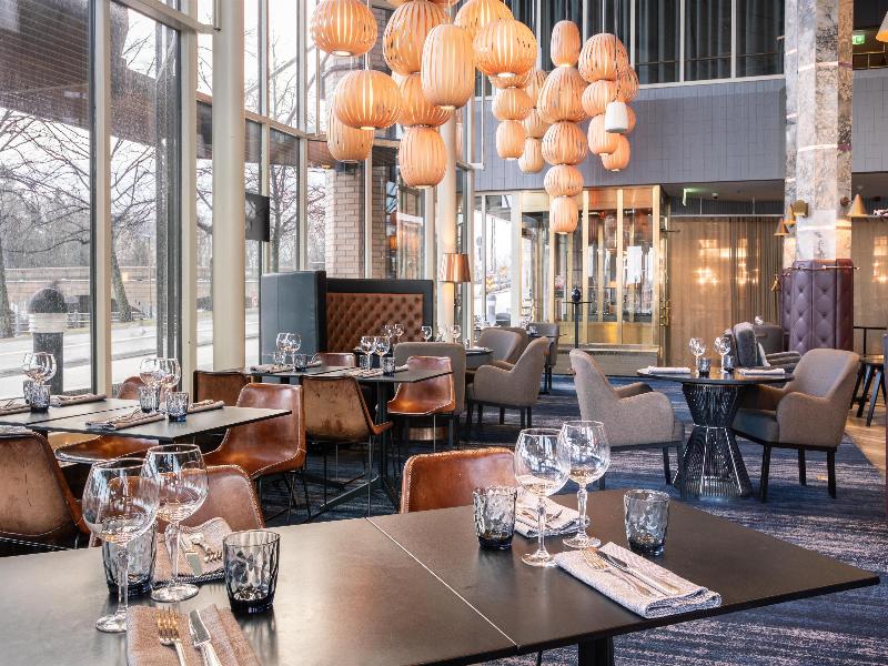 Hilton Helsinki Strand image