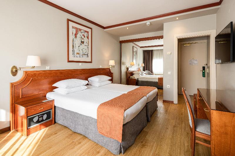 Holiday Inn Thessaloniki Holiday Inn Thessaloniki