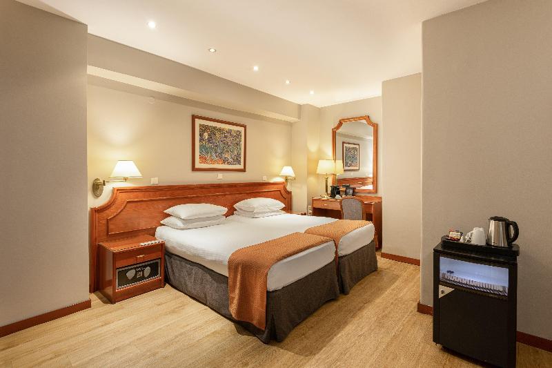 Holiday Inn Thessaloniki Holiday Inn Thessaloniki