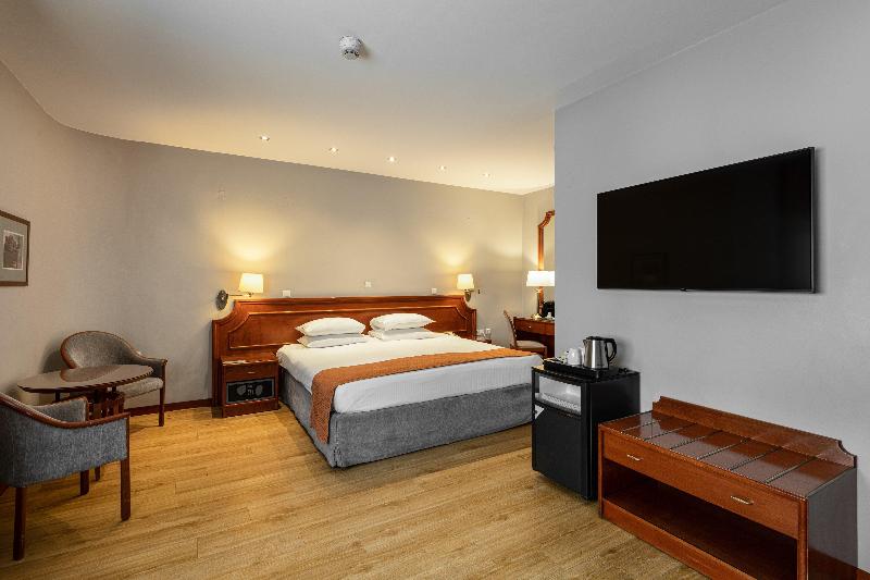 Holiday Inn Thessaloniki Holiday Inn Thessaloniki
