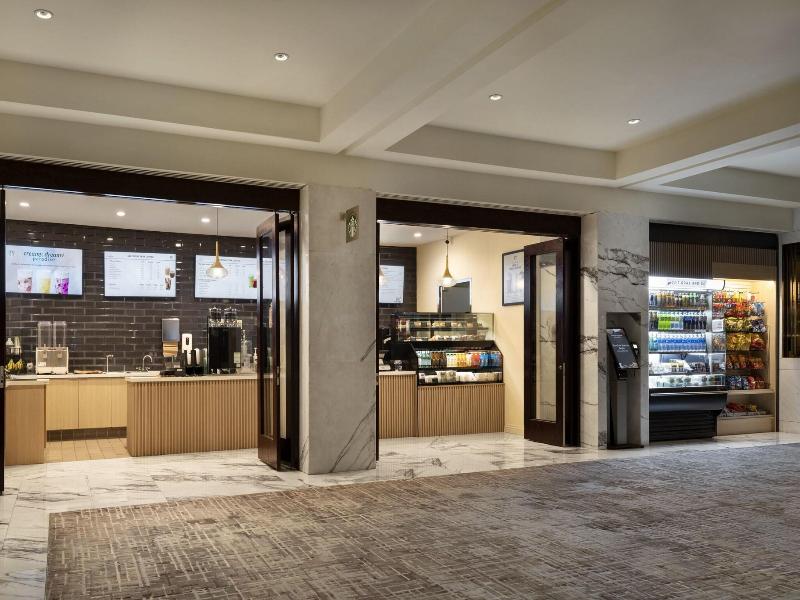 Sheraton Universal Hotel image