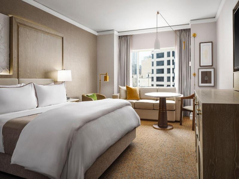 Westin Philadelphia image