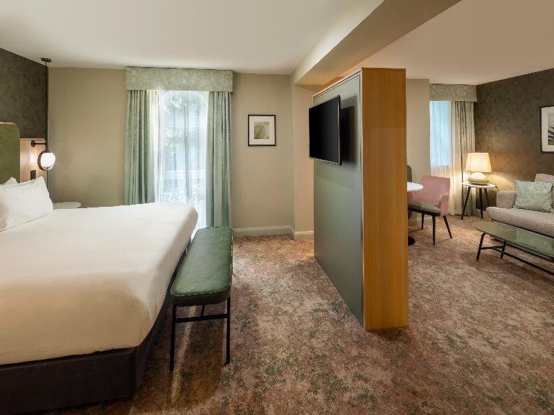 DoubleTree by Hilton Hotel & Spa Chester image