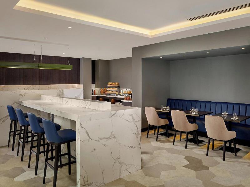 Sheraton Grand Hotel & Spa Edinburgh image