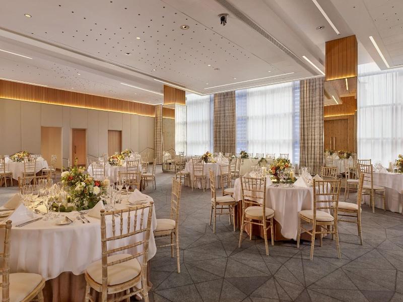 Sheraton Grand Hotel & Spa Edinburgh image