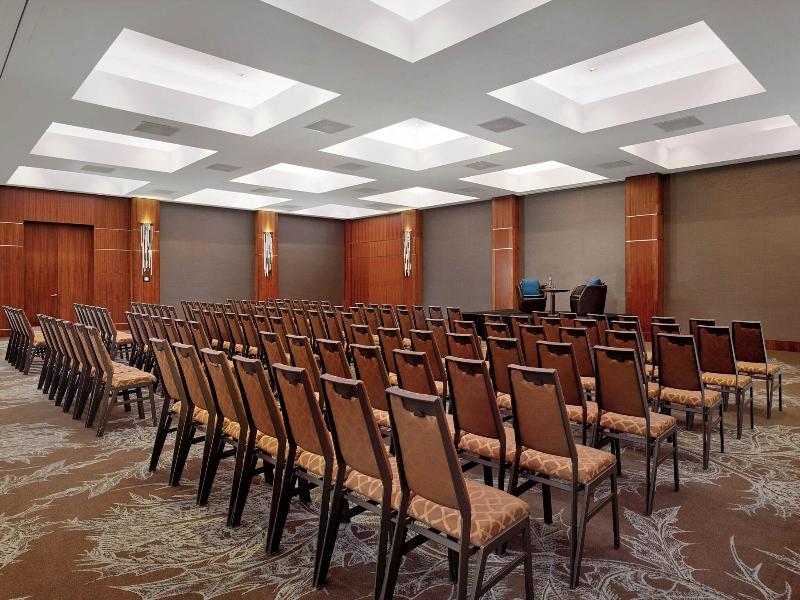 Sheraton Grand Hotel & Spa Edinburgh image