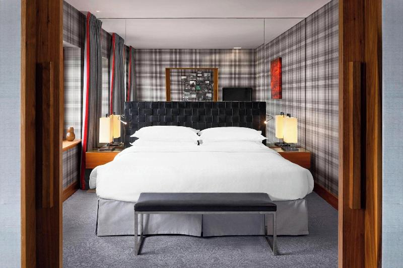 Sheraton Grand Hotel & Spa Edinburgh image
