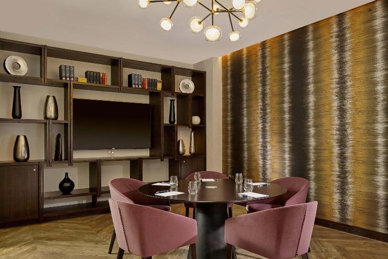 Sheraton Grand Hotel & Spa Edinburgh image