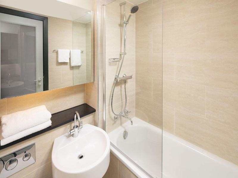 Four Points by Sheraton Edinburgh image