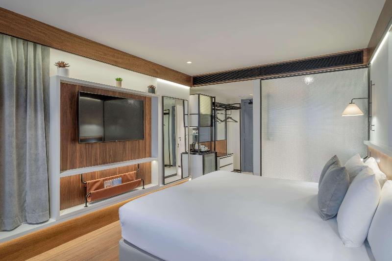 Melia White House image