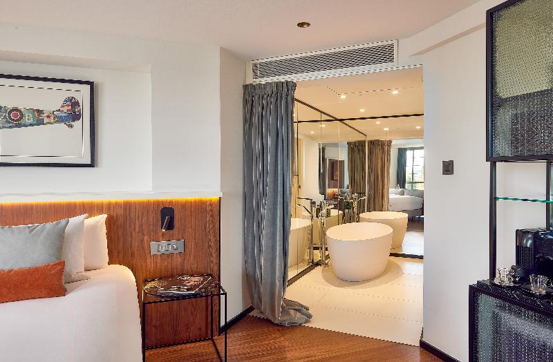 Melia White House image