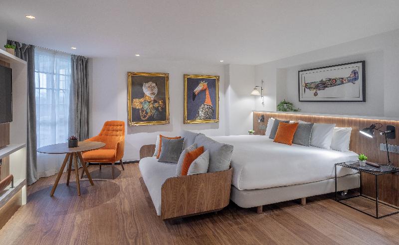 Melia White House image