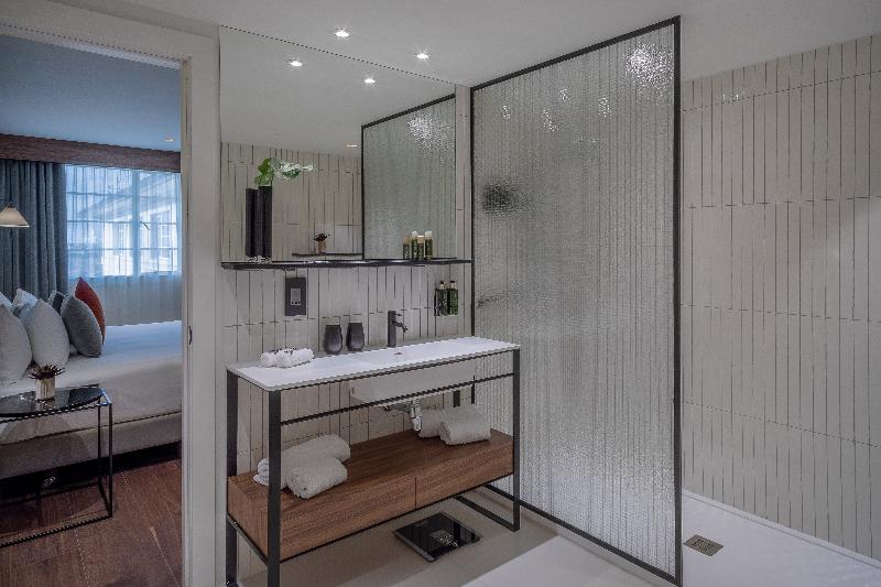 Melia White House image