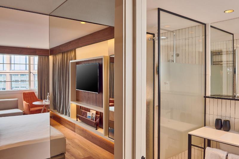 Melia White House image