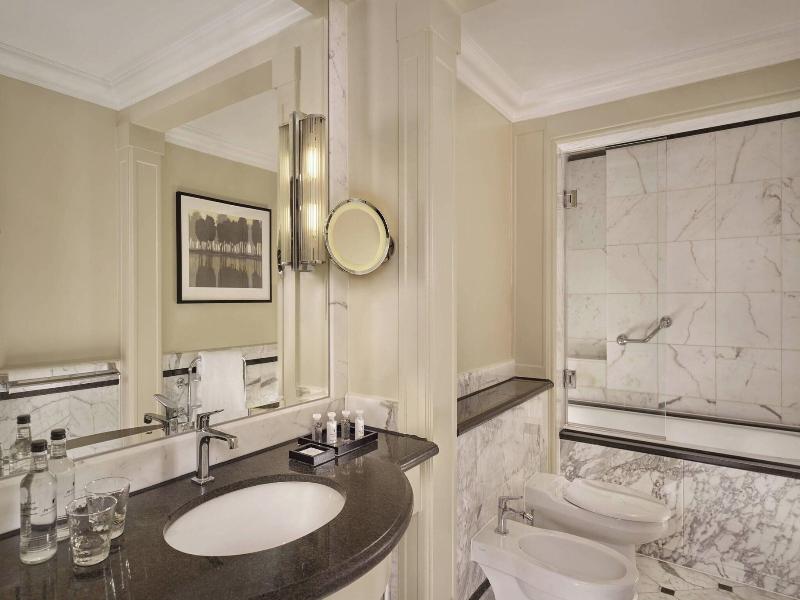 JW Marriott Grosvenor House London image