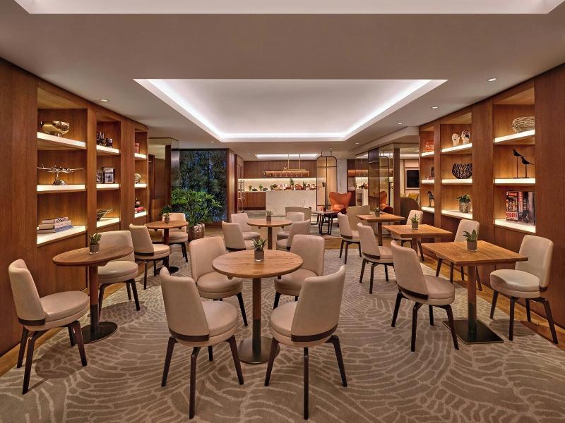 JW Marriott Grosvenor House London image