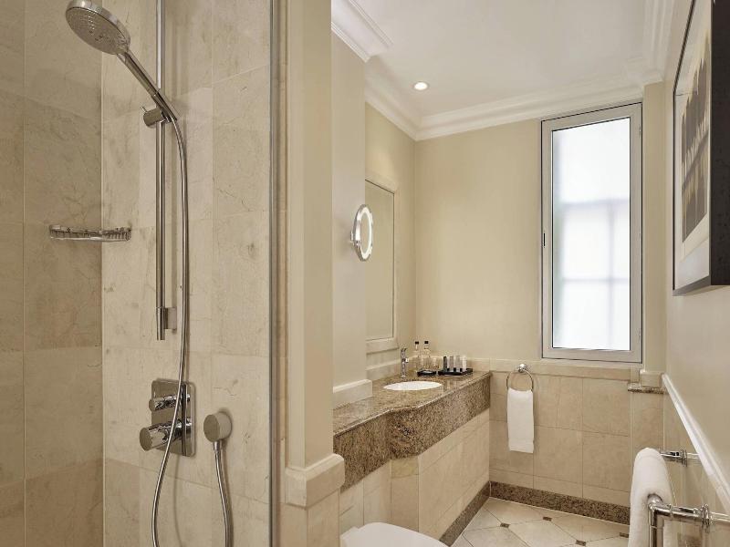 JW Marriott Grosvenor House London image