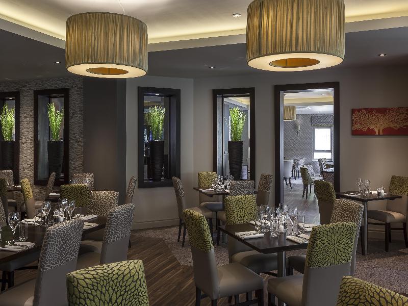 Best Western Plus Pinewood Manchester Airport-Wilm image