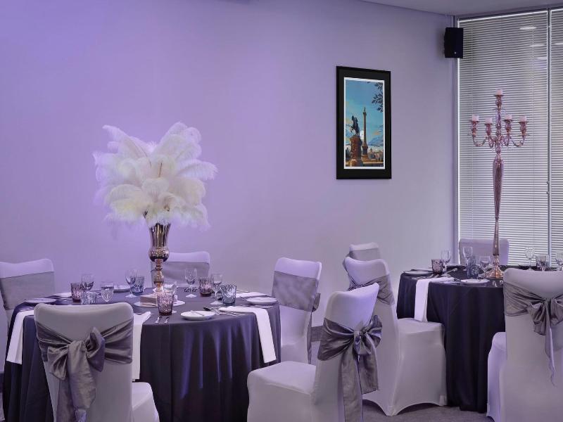 Sheraton Heathrow Hotel image