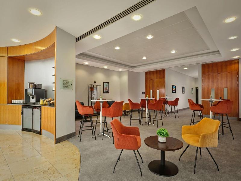 Sheraton Heathrow Hotel image