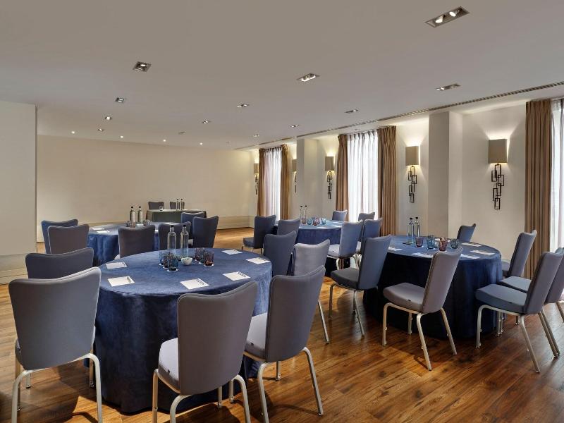 Sheraton Heathrow Hotel image
