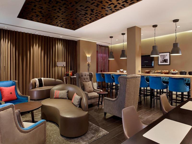 Sheraton Heathrow Hotel image