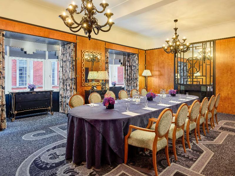 The Savoy - A Fairmont Hotel image