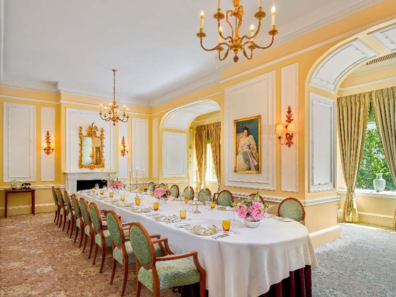 The Savoy - A Fairmont Hotel image