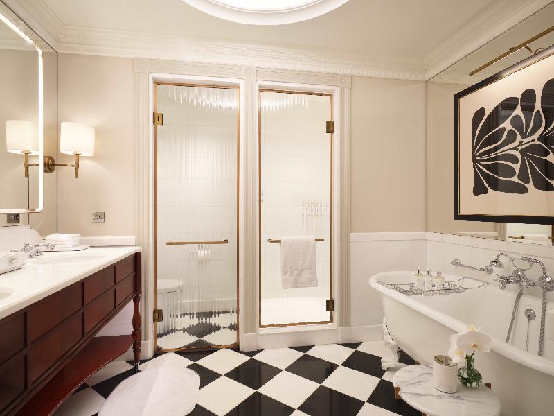 The Savoy - A Fairmont Hotel image