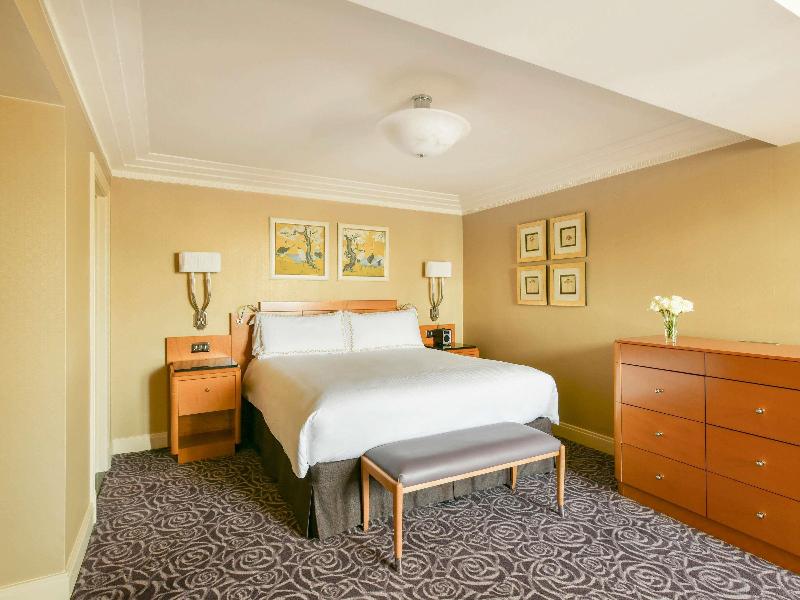 The Savoy - A Fairmont Hotel image