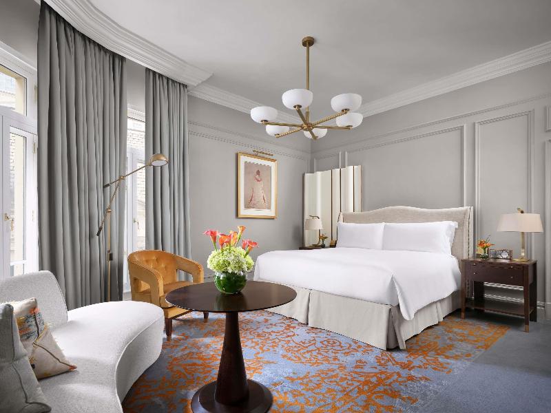 The Savoy - A Fairmont Hotel image